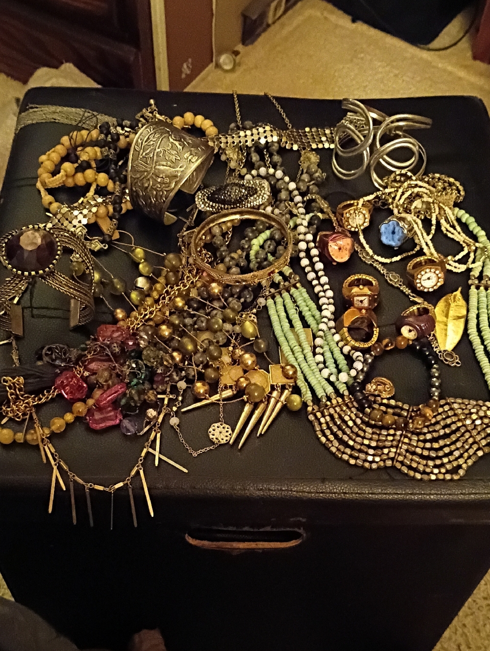 Antique Women's Gold and Green Beaded Fashion Jewelry Set - All Wearable
